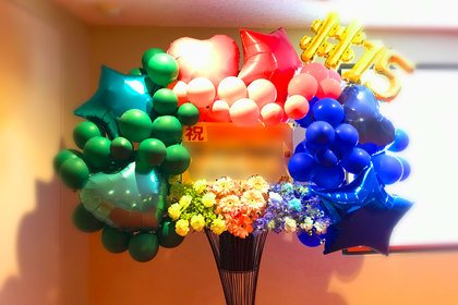 花屋を銀座でお探しならKT.Flowerへ　バルーンスタンド　東京23区内配達　銀座