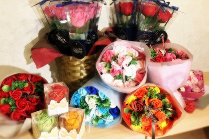 銀座の花屋KT.Flowerのギフト　枯れないお花【シャボンフラワー】