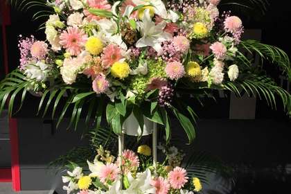 銀座の花屋KT.Flowerのギフト　【フラワースタンド】