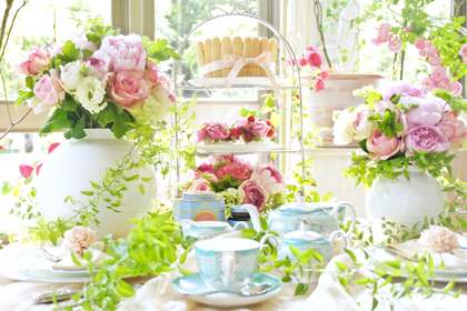 銀座の花屋KT.Flowerのギフト　【店舗装飾】
