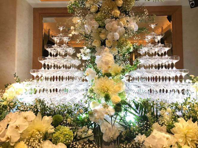 シャンパンタワー